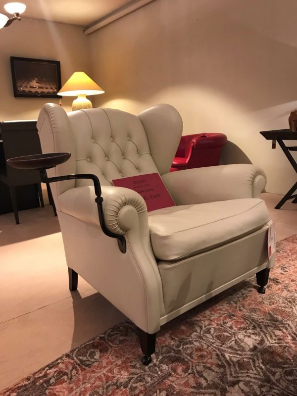 POLTRONA FRAU 1919 ARMCHAIR
